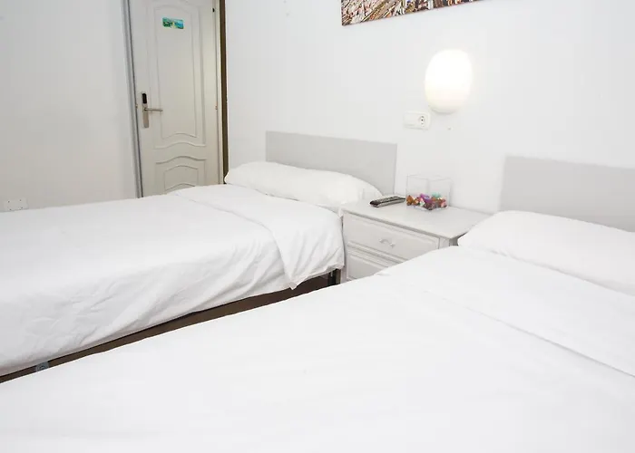 Hostal Costa Coruna